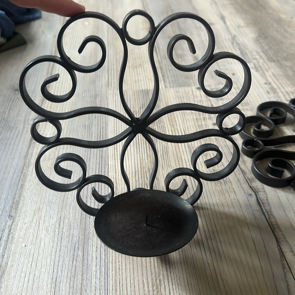 Elegant  Wall Sconce Set - Picture 2 of 3